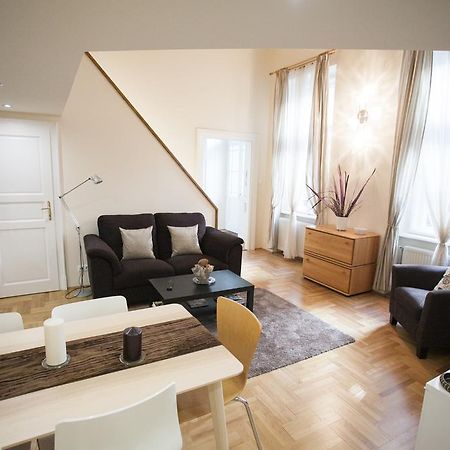 Agora Apartment Budapeşte Dış mekan fotoğraf