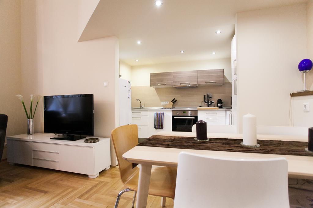 Agora Apartment Budapeşte Dış mekan fotoğraf